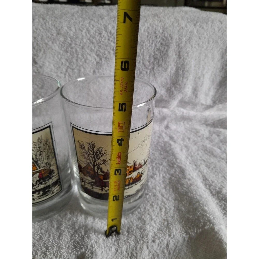 Vintage Arby's Glasses set of 4